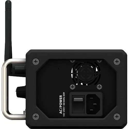 Behringer XR12 Цифровой рэковый микшер.