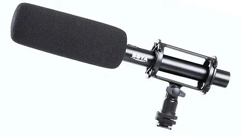 Boya BY-PVM1000 Компактный направленный микрофон-пушка.