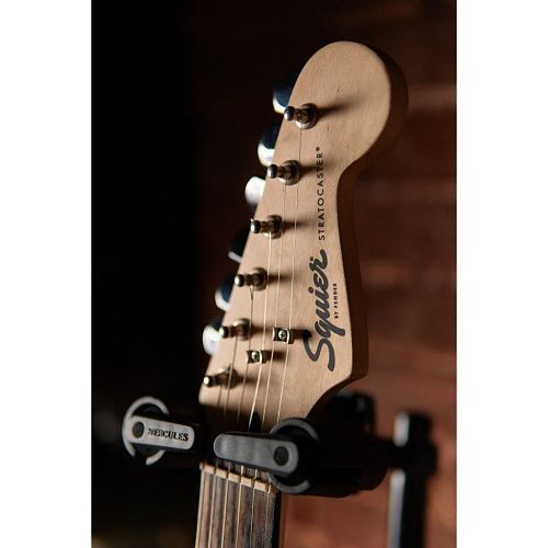 Fender Squier Bullet Stratocaster HT Arctic White Электрогитара (Б/У).